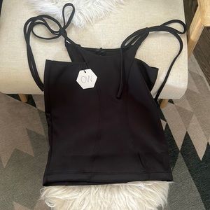 OW Thong Revolve Talia Black Skirt